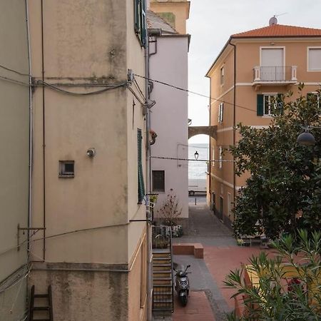Sea View, In The Old Town Santo Stefano Al Mare Apartment Ngoại thất bức ảnh