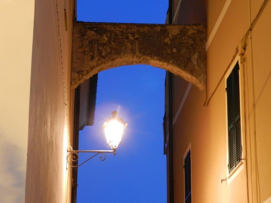 Sea View, In The Old Town Santo Stefano Al Mare Apartment Ngoại thất bức ảnh